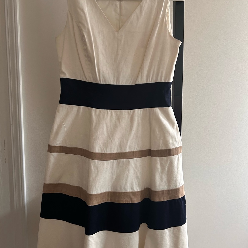 Kasper Cream and Blue A-Line Midi Dress Sleeveless V-Neck